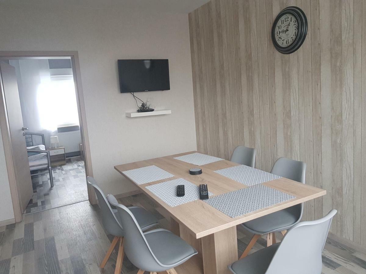 Ferienhaus Thalia 2 Ubach-Palenberg ภายนอก รูปภาพ